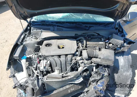 2021 Kia Forte Lxs z USA, uszkodzony, nr VIN 3KPF24AD5ME289208